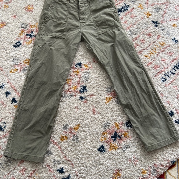 Imogene & Willie Blake Military Trouser in Olive - Picture 3 of 6